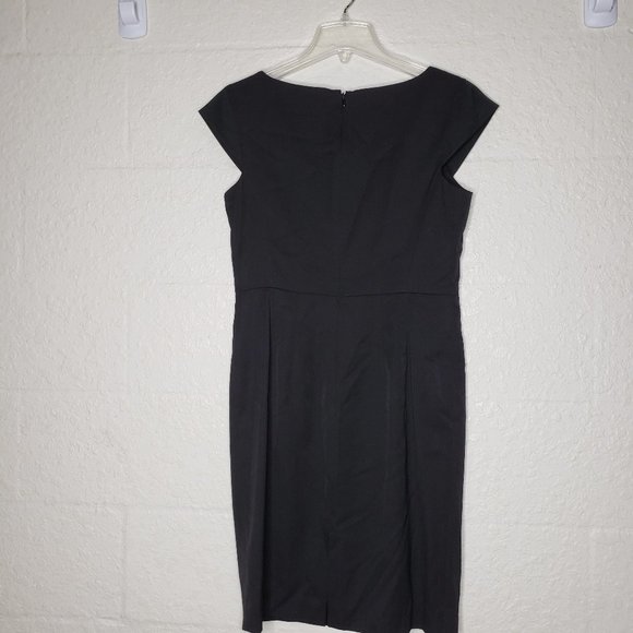 Anne Klein Black Ruched Cross Chest Sheath Dress 6 - Picture 9 of 12